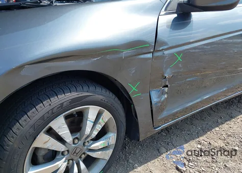 2008 Honda Accord 2.4 Ex-L from USA, damaged, VIN 1HGCS12858A028786